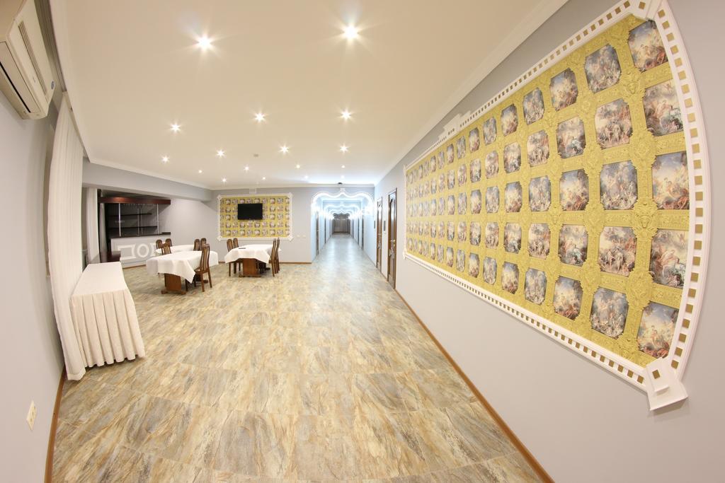 Sky Luxe Hotel Astana Extérieur photo