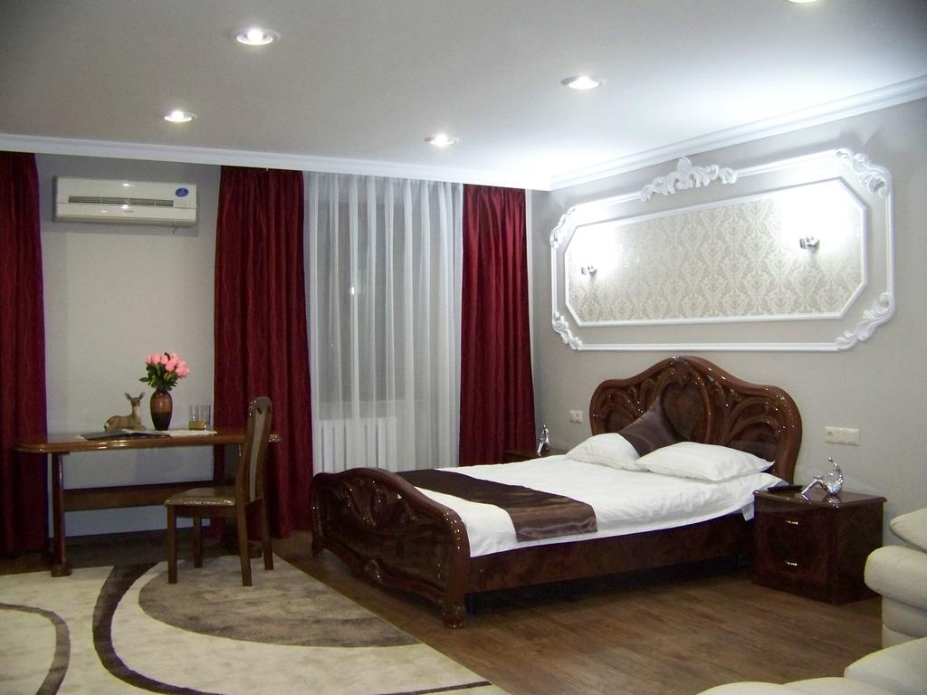 Sky Luxe Hotel Astana Extérieur photo