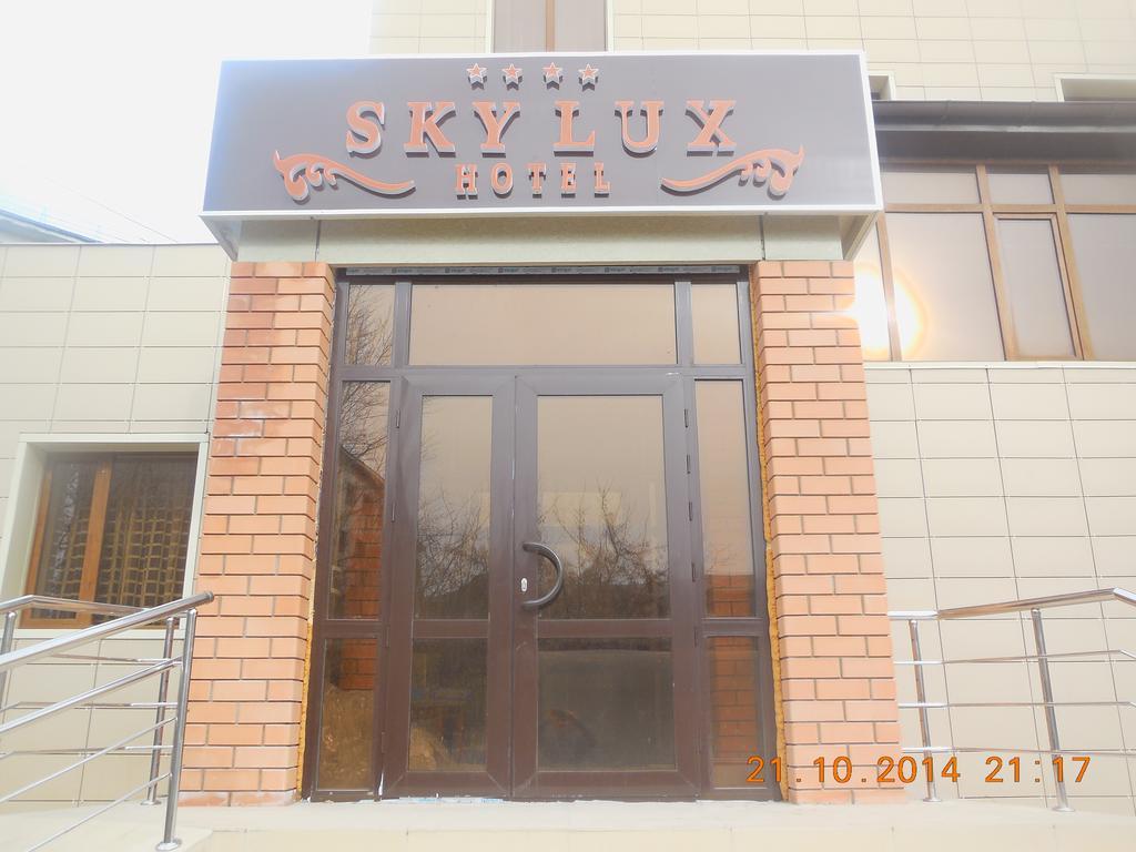 Sky Luxe Hotel Astana Extérieur photo