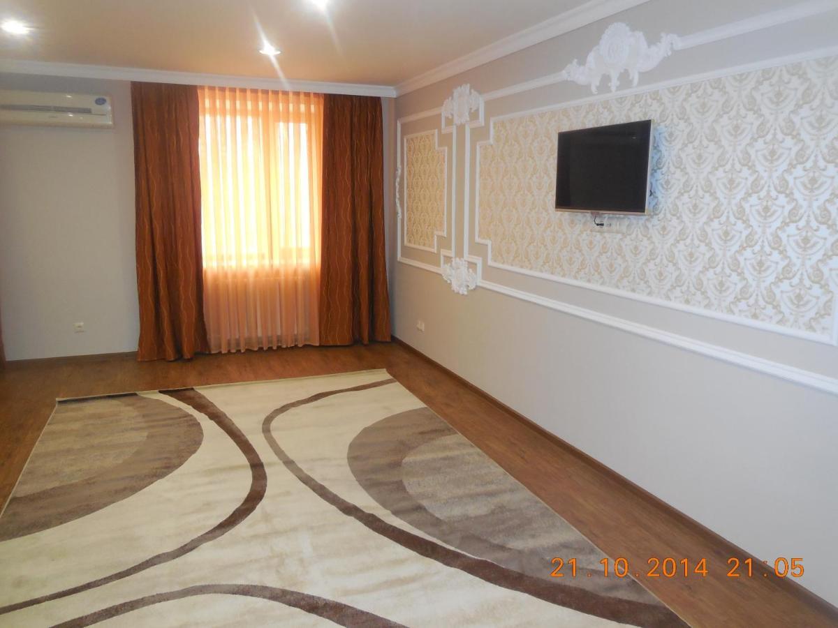 Sky Luxe Hotel Astana Extérieur photo
